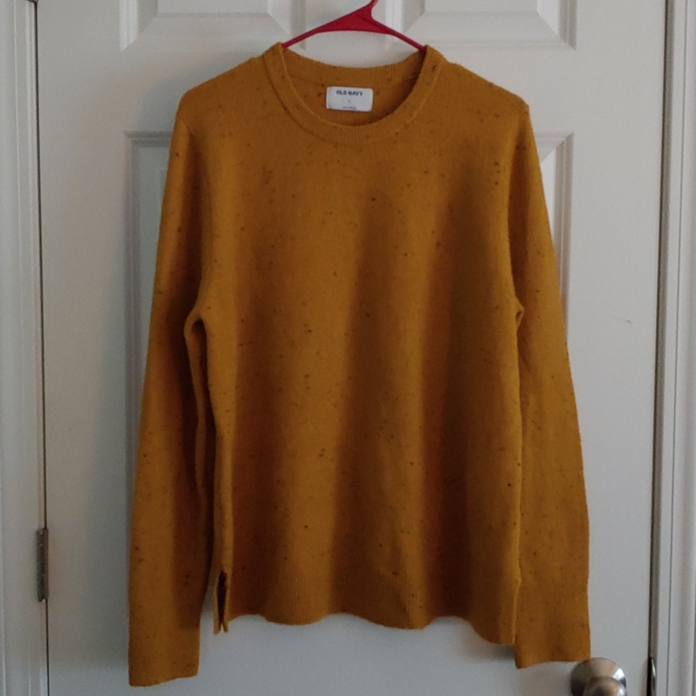 Old Navy women's sweater